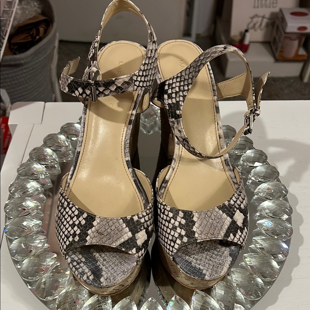 Marc Fisher Snakeskin Patterned Women's Sandals 8.5 - Picture 1 of 10